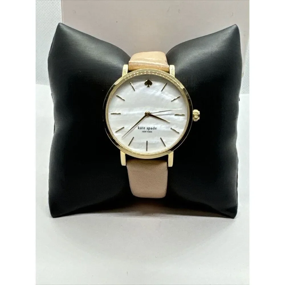 Kate Spade New York Metro 0073 Women's Beige Leather Analog Quartz Watch JNA159